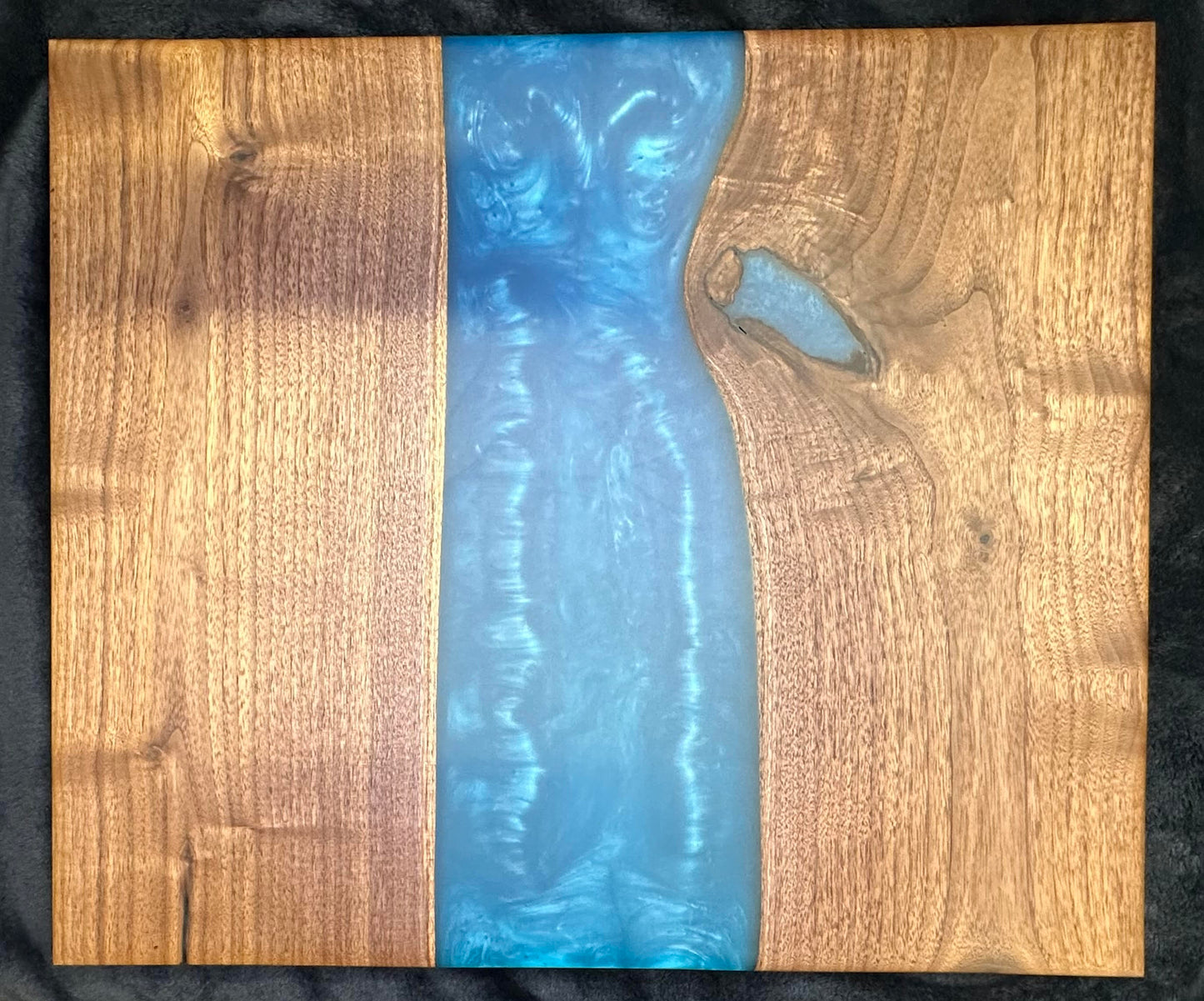 101 XXL Charcuterie /  Serving Platter Walnut w/ Caribbean Blue Epoxy